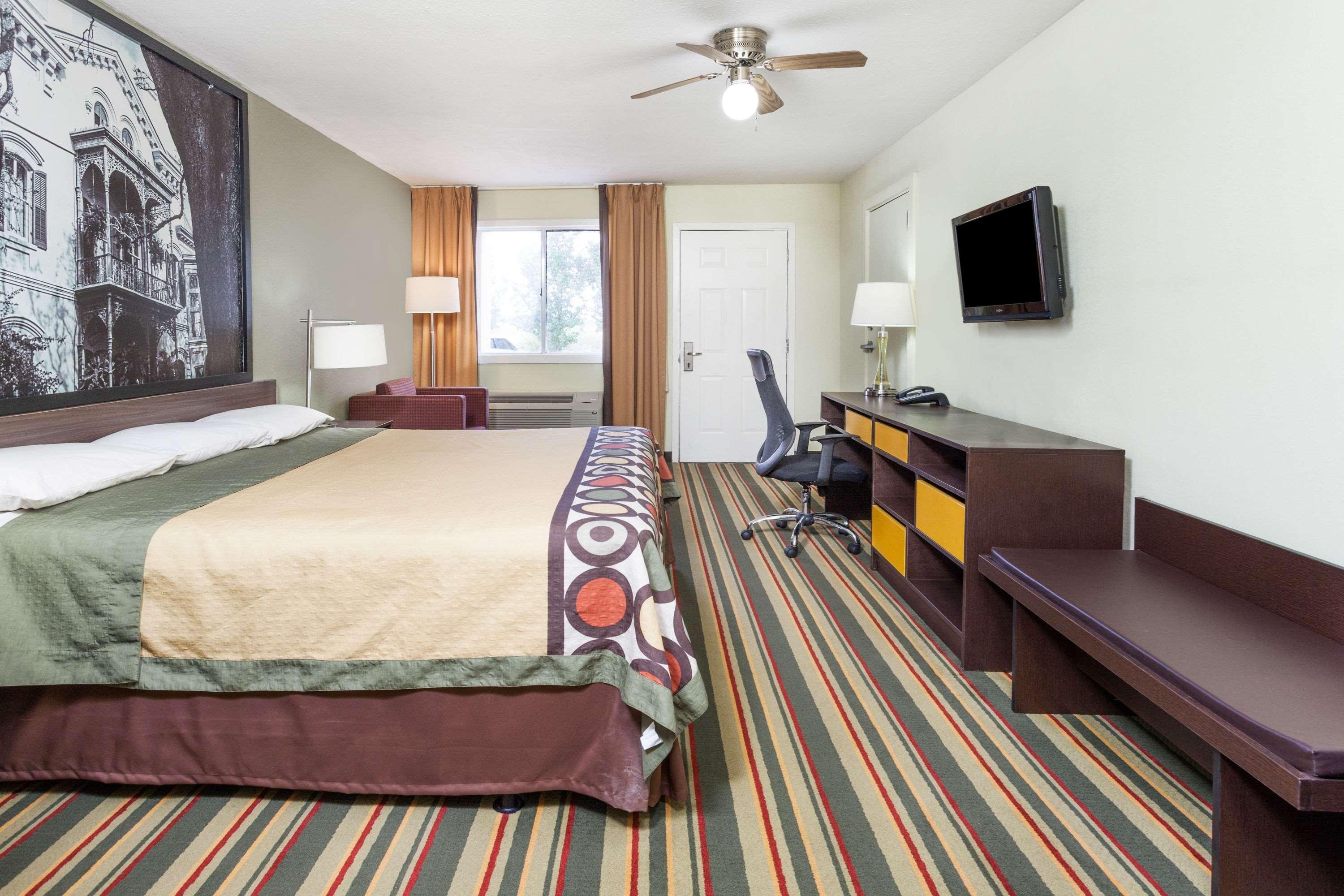 Super 8 By Wyndham Brookhaven Exterior foto