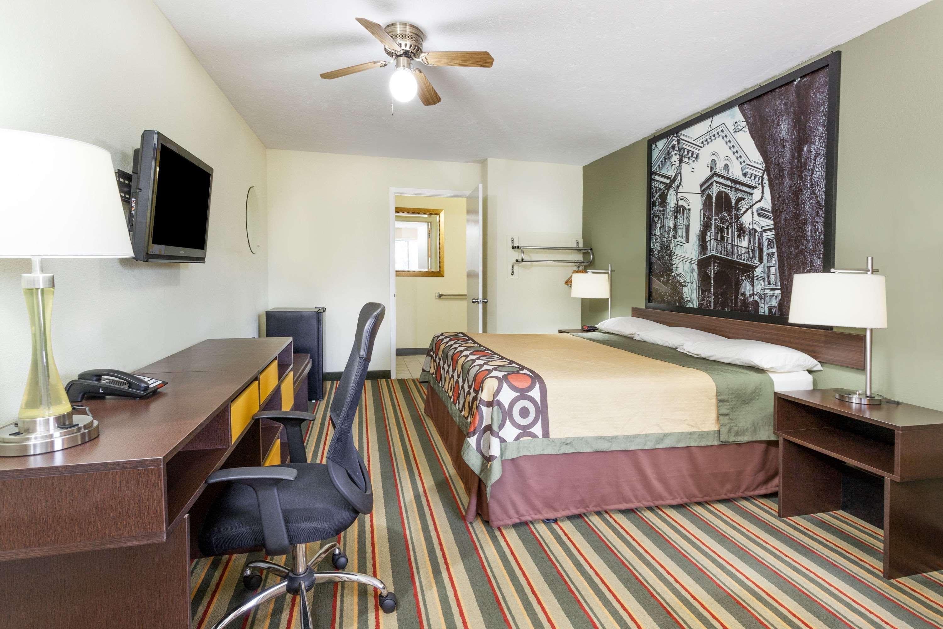 Super 8 By Wyndham Brookhaven Exterior foto